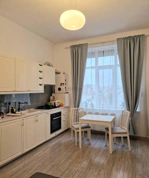 Romana, Victoriei, 2 camere, 67 mp, utilat, ideal investitie